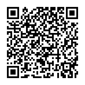 QR code opening this page’s sharing panel on your phone